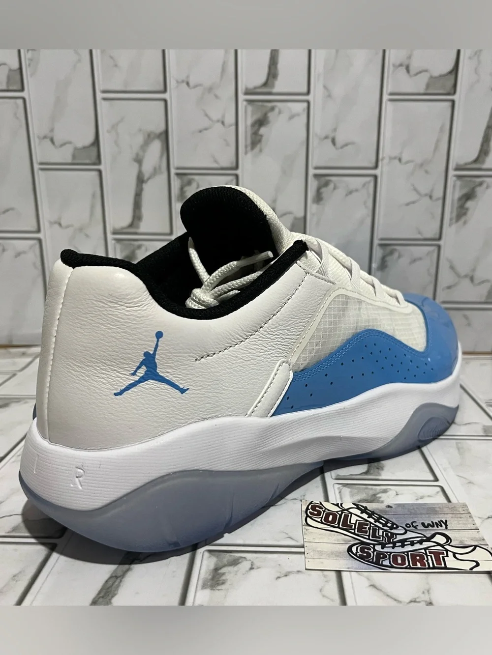 New Nike Air Jordan 11 CMFT Low Retro UNC Blue Tarheels Basketball Mens Mens